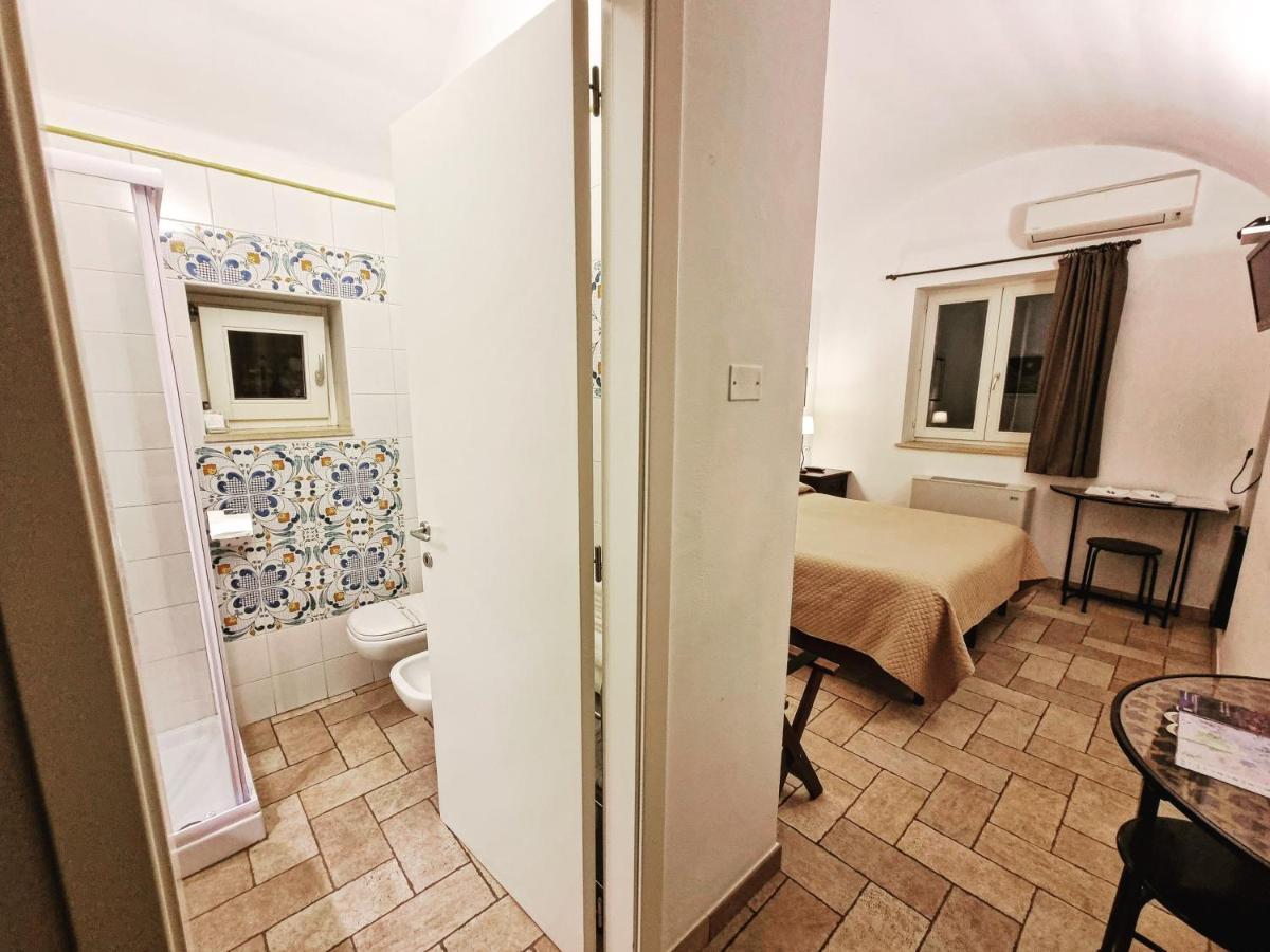 Отель Torretta Ai Sassi Матера Экстерьер фото